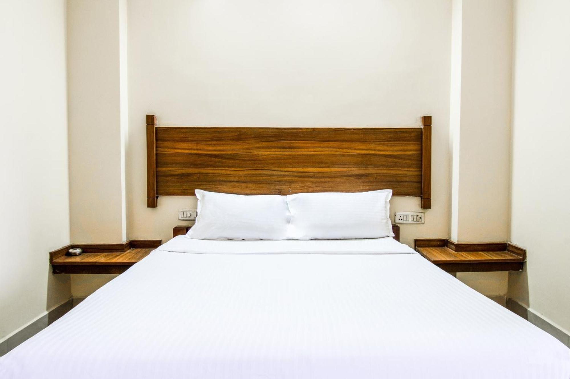 Hotel O Ssg Residency Visakhapatnam Esterno foto