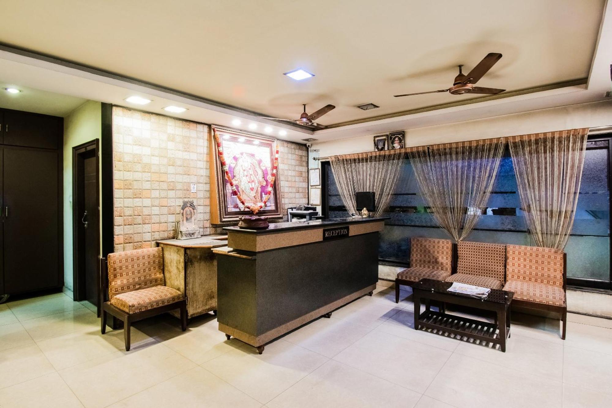 Hotel O Ssg Residency Visakhapatnam Esterno foto