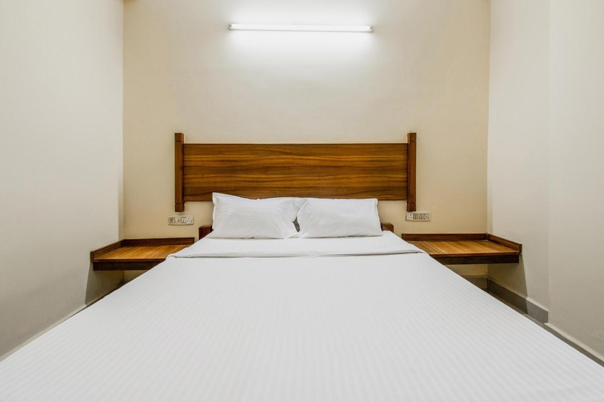 Hotel O Ssg Residency Visakhapatnam Esterno foto