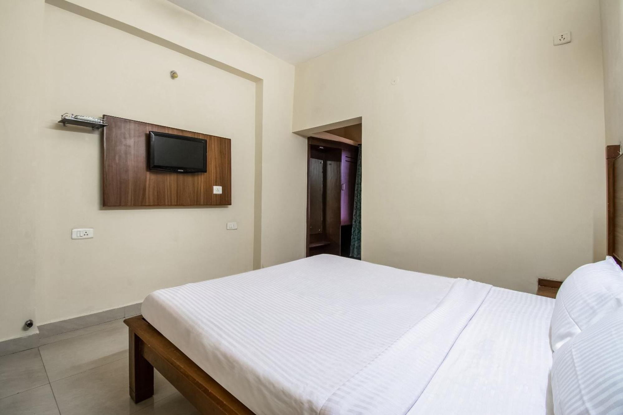 Hotel O Ssg Residency Visakhapatnam Esterno foto